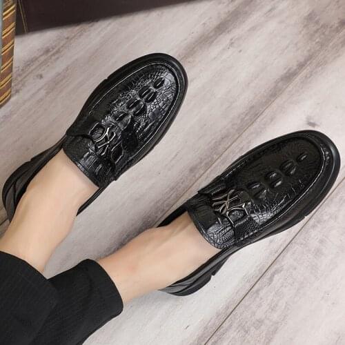 M-anxiu Crocodile Pattern Flat Shoes New Summer Mens Round Toe Leather Shoes Leather Shoes British Casual Trendy Mens Shoes