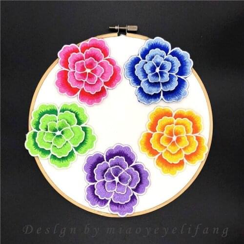 3D Rose Flower Patches Embroidered Applique Clothes Decorated Patch DIY Sewing Accessories Floral Embroidery Patches 4 PCS/lot
