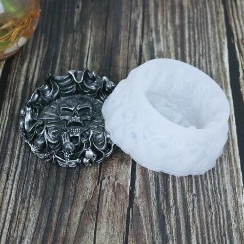 3D Silicone Mold Creative Flame Skull Ashtray Indoor Wall Photo Frame DIY Tool Gypsum Resin Concrete Mould for Halloween Decor