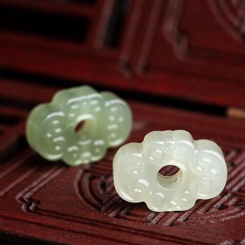 1PC Natural Green White Jade Chinese Pendant Beads Charm Jewelry Auspicious Cloud Carved Amulet Gifts for DIY Bracelet Making