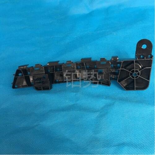 Car front bumper bracket assembly 2012-hon daC R-V gasket front bumper fixing buckle front bumper buckle front bumper bracket