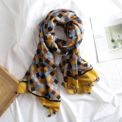 Autumn Fashion Geometric Plaid Viscose Shawl Scarf Women High Quality Wrap Warm Pashminas Stole Bufandas Muslim Hijab 180*90Cm