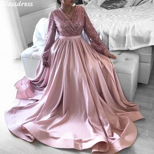 Dusty Pink Prom Dress A-line Elegant Sequins Top Floor Length Long Sleeves V-neck Sweep Train Evening Dress graduation robes