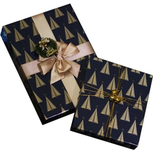 Simple And Generous Christmas Gift Wrapping Small Stars, Christmas Trees, Snowflakes, Christmas Special Wrapping Paper