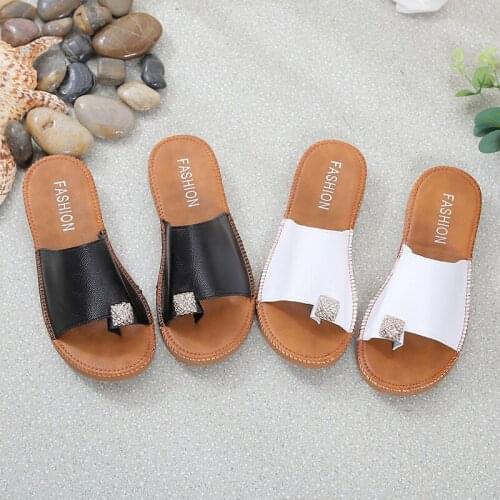 Size 35-40 Basic Women Slippers PU Soild Toe Strap Crystal Decor Ladies Slides Summer Outdoor Beach Women Flip Flops Slippers