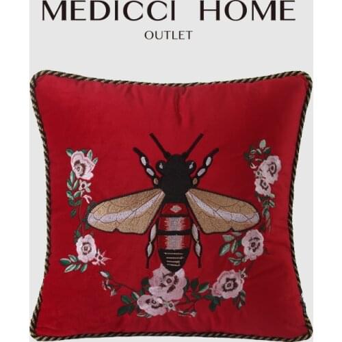 Medicci Home Vintage Cushion Cover Red Wine Velvet Plant Animals Honeybee Embroidery Throw Pillow Case Luxury Living Room Decor