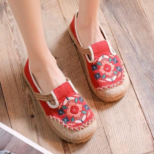 Women Linen Canvas Shoes Retro Bohemian Slip-On Flat Comfortable Loafers Ladies Casual Embroidered Hemp Sole Sneakers