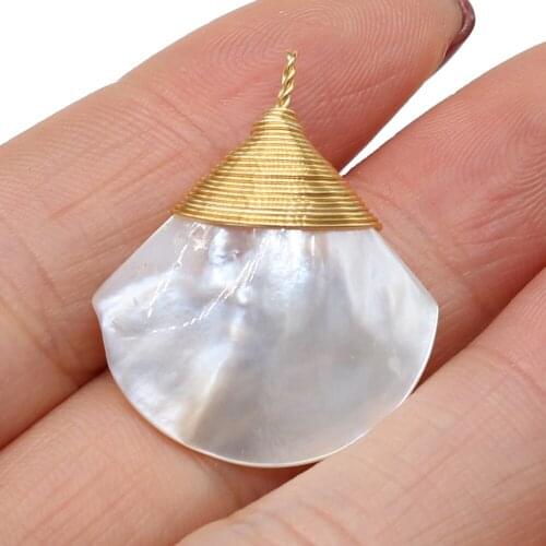1pcs New Natural Shell Charms Pendants DIY for Necklace Earrings Jewelry Making for Women Party Gift Size 24x30mm