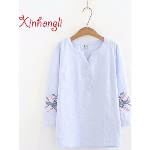 Xinhongli Women's Knitted T-shirts
