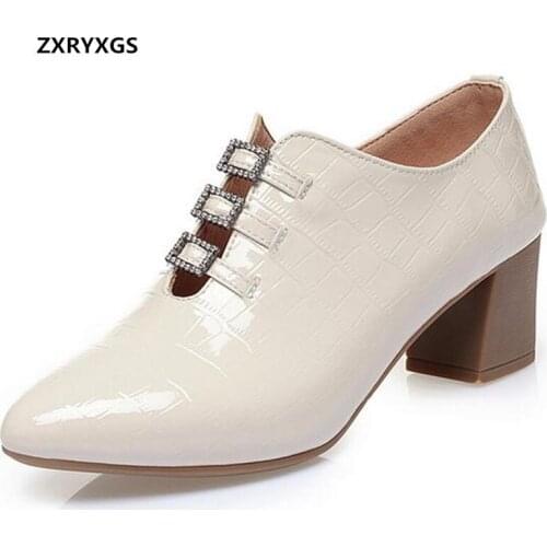 Hot Top Cowhide Pointed Deep Mouth Rhinestone Patent Leather Shoes Women High Heels 2020 New Fashion Autumn Shoes Woman Shoes