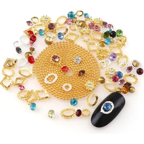 100 Pieces Of Random Hollow Metal And 1 Meter Beaded Decoration Nail DIY Nail Decoration Accessories Summer Nail Art
