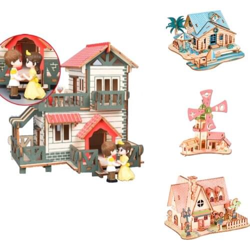 SYSTECH Doll Houses
