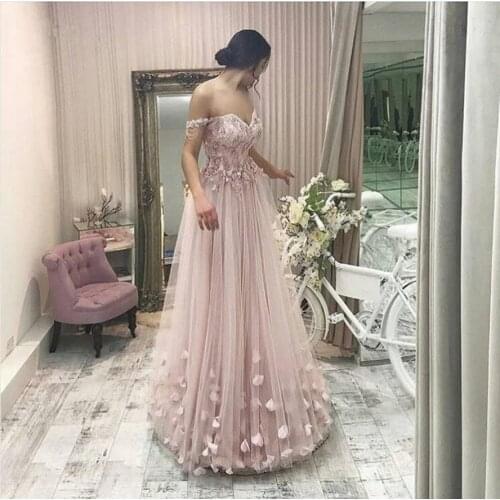 Pretty Blush Pink 3D Flower Long Prom Dresses Elegant Lace Beaded Sweetheart Lace Up Prom Gowns Formal Dress 2021 Abendkleider