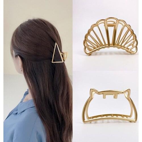 Hot Selling Women Metal Hair Claws Hair Accessories Hollow Hairpins Lady`s Hair Grip Headwear Fashion Jewelry Simple Geometric