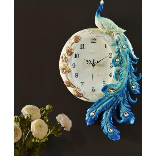European Style Elegant Peacock Resin Wall Clock Modern Mute Digital Needle Quartz Clock Watch Diamond Feather Decoration Decor