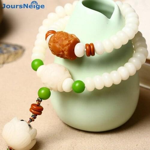 Wholesale White Natural Bodhi Bracelet Bodhi Seed Bracelets With Caved Lotus Bodhi Hand String for Women Girl Fashion Jewelry