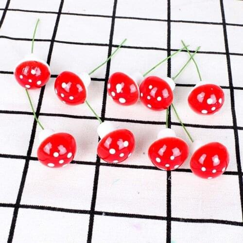 NEW Hot Sale 10Pcs 2cm Artificial Mini Mushroom Miniatures Fairy Garden Moss Terrarium Resin Crafts Decorations Stakes Craft