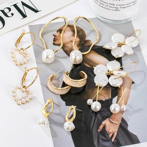 Korean Retro Earrings Geometric White Pearl Drop Earrings for Women Bohemian Golden Wedding Earrings 2021 Trend Jewelry New