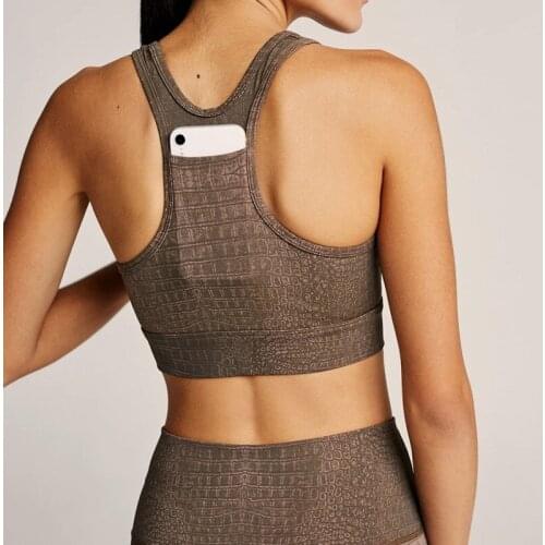 Best Selling Digital Print Yoga Suit Crocodile Pattern Compression Fitness Workout Set High Waist Pants With Pocket