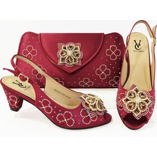 African Red Color Shoes and Bag Set for Party Italian design Women 2021 Latest Nigerian Shoes and Matching Bags for Wedding