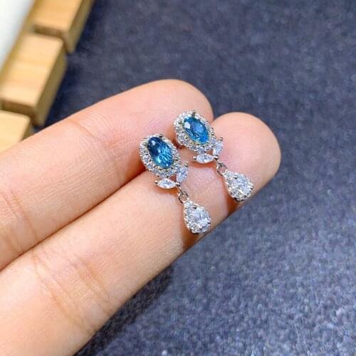 925 New Exquisite Luxury Stud Earrings Model Full Diamond Simulation Sea Blue Topaz Earrings Treasure Earrings For Women Jewelry