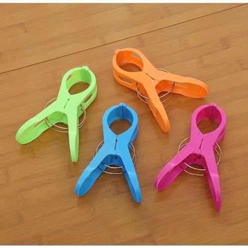 4Pcs Large Windproof Plastic Clothes Drying Quilt Hangers Retaining Pegs Clips