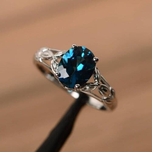 Fashion Exquisite Four Claw Blue Gem Ring Silver Plated Ring Bride Engagement Wedding Jewelry Accessories Size Us6-10