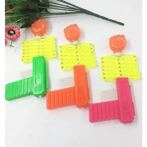 Retractable Fist Shooter Toy Funny Spoof Handle Classic Elastic Telescopic Fist Toys