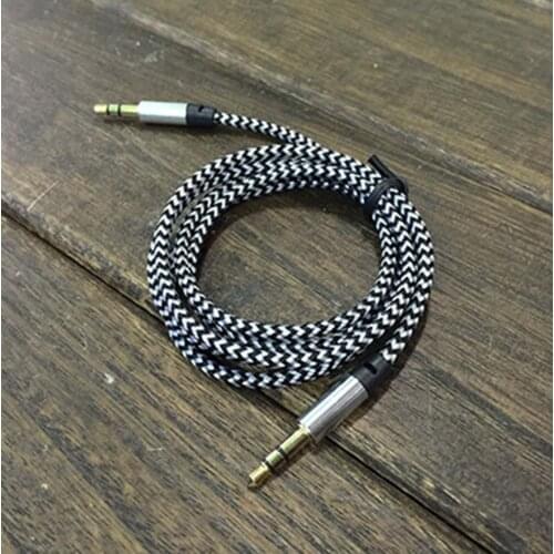 Universal 3.5mm Stereo Car Auxiliary Audio Cable for Lada Granta Xray Vesta For Kia Rio Solaris Creta For Golf Polo