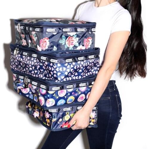 Chuwanglin Fashion Travel duffel bag for Women Pattern Printing Folding Large Capacity Waterproof Storage bags 6151454