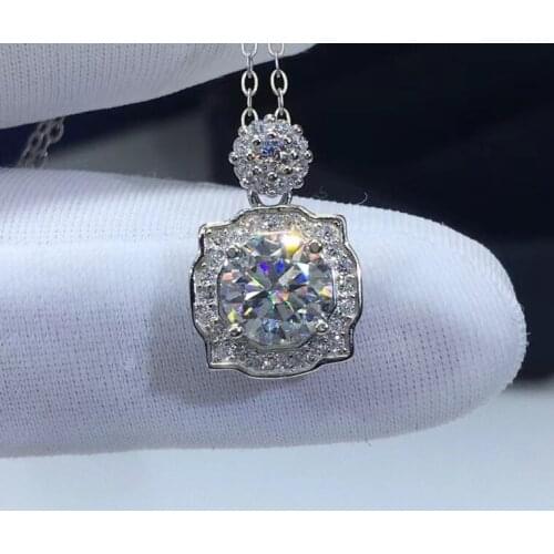Passed Diamond Test Perfect Cut Moissanite S925 Silver D Color VVS Classic Square Shape Pendant Diamond Necklace Luxury Gift
