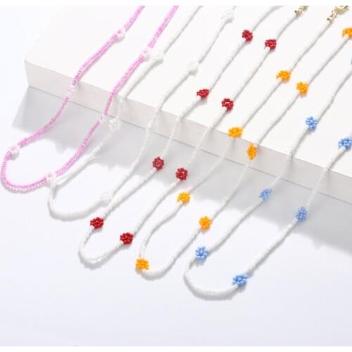 New Trendy Women Bead Necklace Colorful Seed Bead Daisy Flower Summer Necklace 2020