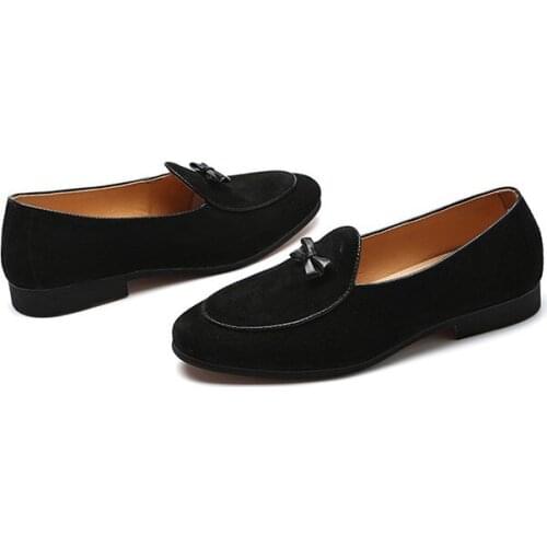 Zapatos de hombre Italian Fashion Mens Suede Bowknot Suede Leather Casual Loafers Shoes For Men Dress Wedding Slip on Shoes