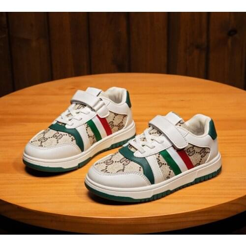 WOWI KCKS Sport Shoes