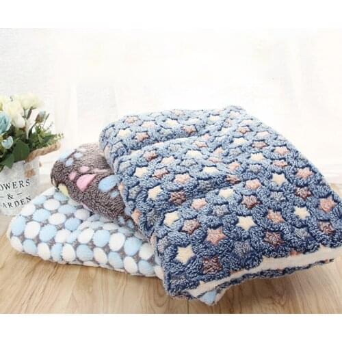 Soft Flannel Thickened Pet Soft Fleece Pad Pet Blanket Bed Mat For Puppy Dog Cat Sofa Cushion Home Rug Keep Warm Sleeping Cover