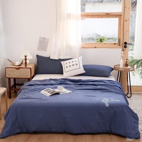 2021 Luminous Soy Street Fashion Cartoon Mint Fragrance Summer Quilt Blanket White Pink Blue Green 150 180 200