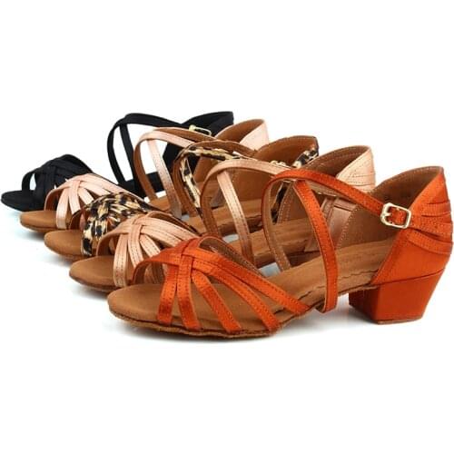 High quality new arrival wholesale girls Children/child/kids ballroom tango salsa latin dance shoes low heel shoes 20 colors