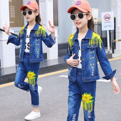 The Spring and Autumn Period and The Han Edition Installs Cuhk Childrens Cowboy Two-piece Fashionable Autumn