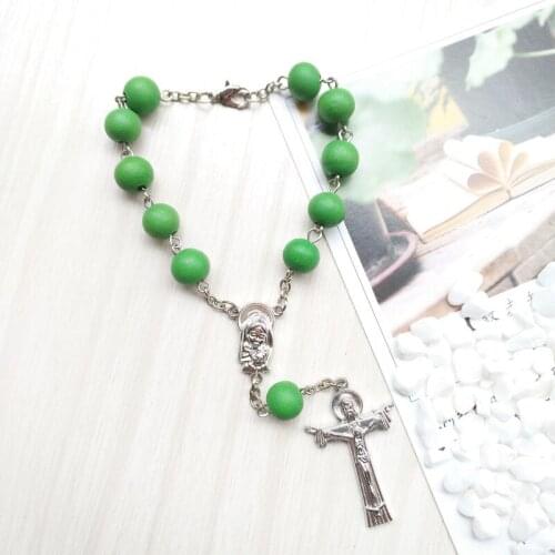 QIGO Green Wood Rosary Bracelet Jesus Cross Pendant Bracelet Religious Pray Jewelry Gifts