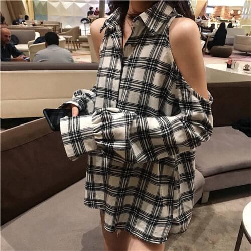 2020 Korean Vintage Shirts Casual Womens Tops Blusas Streetwear Femme Sexy Off Shoulder Plaid Blouse Women G1298