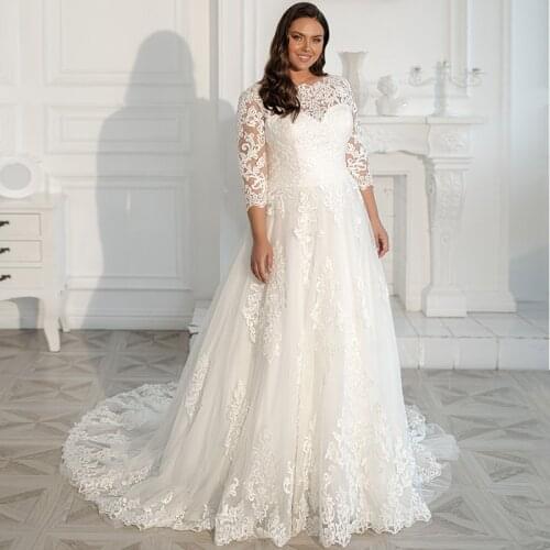 Plus Size Wedding Dress 2021 High Quality Lace Appliques Court Train O-neck Three Quarter Sleeve Tulle Bridal Gowns