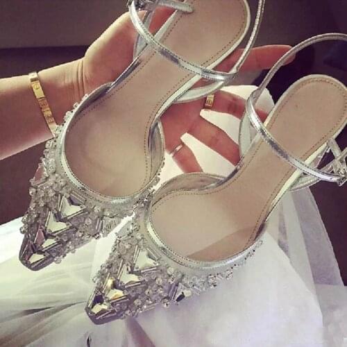 2021 summer new fashion rhinestone mid-heel female sandals Baotou banquet dress thick-heel wedding shoes small size bridal shoes