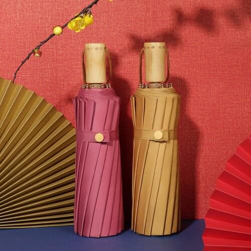 16 Bone Luxury Three Folding Umbrella Sun Umbrella Wooden Head Umbrellas Parapluie Windproof Men and Women Gift B65