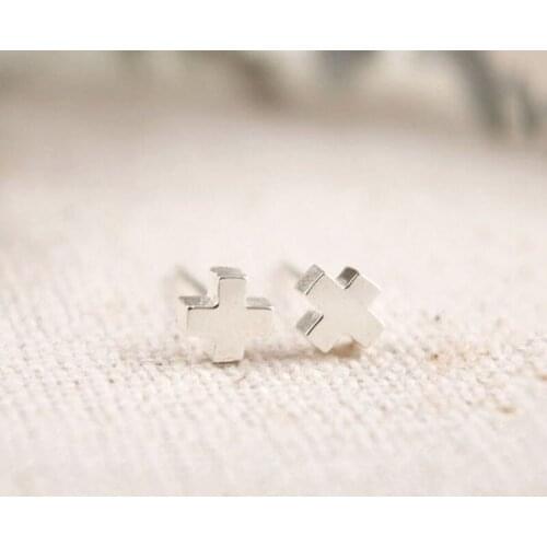Wholesale jewelry 10pairs of Delicate Little Cross Studs Earrings Women Girls Fashion Earring Free Shipping