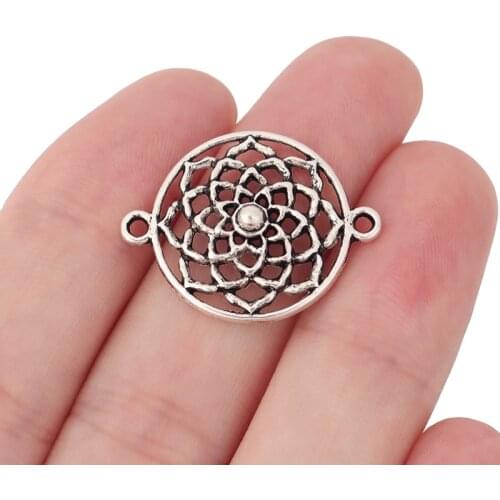 30 x Tibetan Silver Hollow Filigree Round Flower Connector Charms Pendants for DIY Bracelet Necklace Jewelry Making 28x21mm