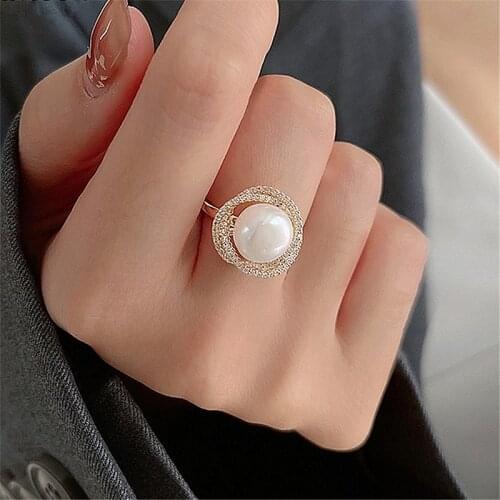 Micro Pave Zircon Flower Twist Big Pearl Rings For Women 2021 New Fashion Jewelry Luxury Classic Open Ring
