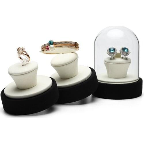 2020 new glass dustproof jewelry display base ring pendant earrings bracelet window props