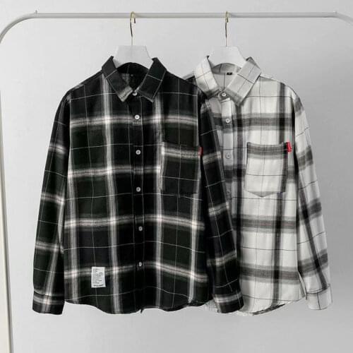 Plaid Shirt Men Cotton Long Sleeve Casual Shirts Vintage Oversized Top Tee T Shirt Male Korean Clothing 2021 Fashion Cardigans