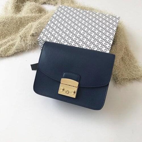 2019 Luxury genuine Leather Handbags Women Messenger Bags Famous brand Fashion designer Totes evening Bags Woman Chain Bags