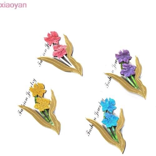 1pieces) March birth flower Brooch (Safty Pin) Laser Cut Floral Acrylic Brooch